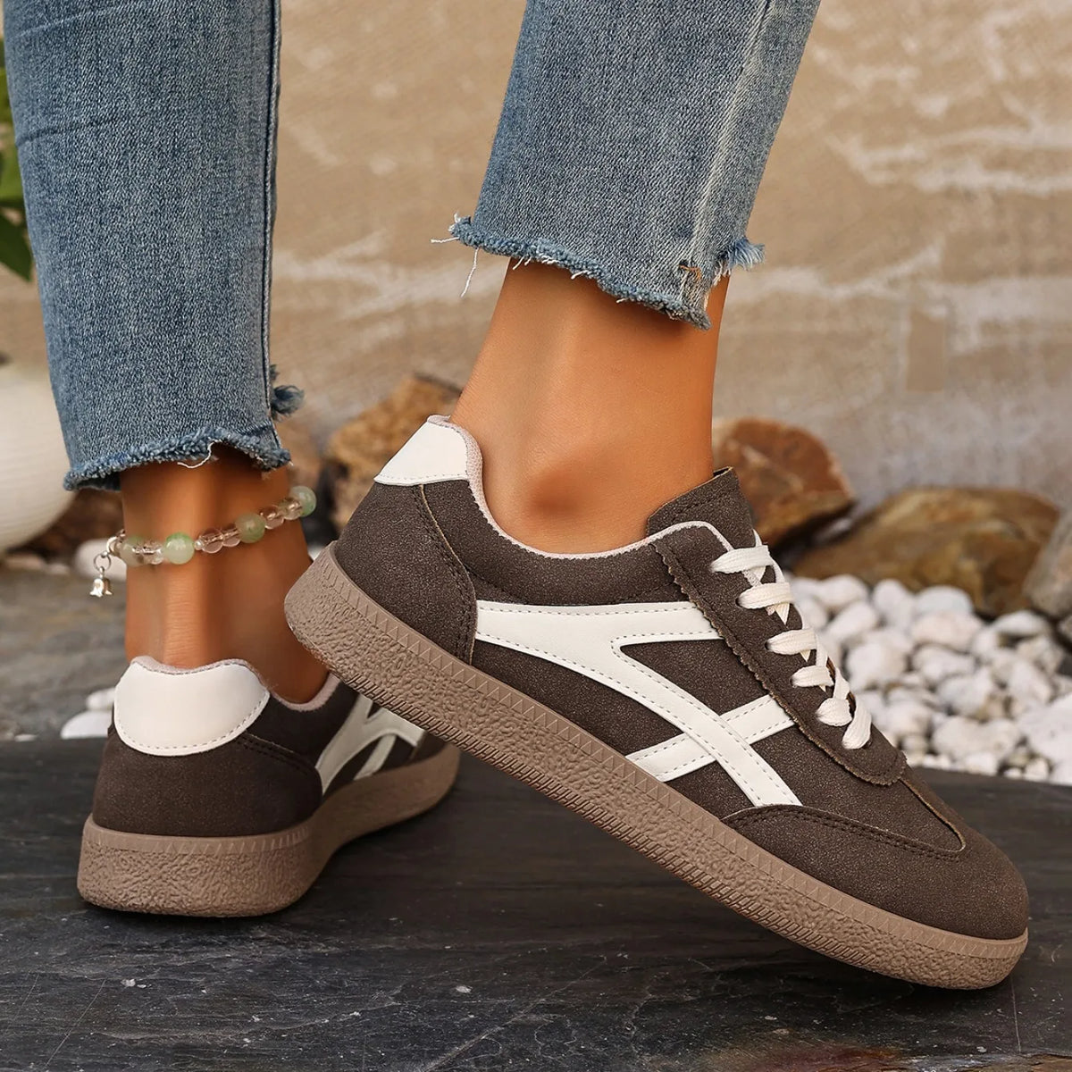 Women Sneakers 2026 Fashion Casual Flats Vulcanize Shoes Round Toe Lace Up Comfortable Flat Shoes for Women Zapatos De Mujer