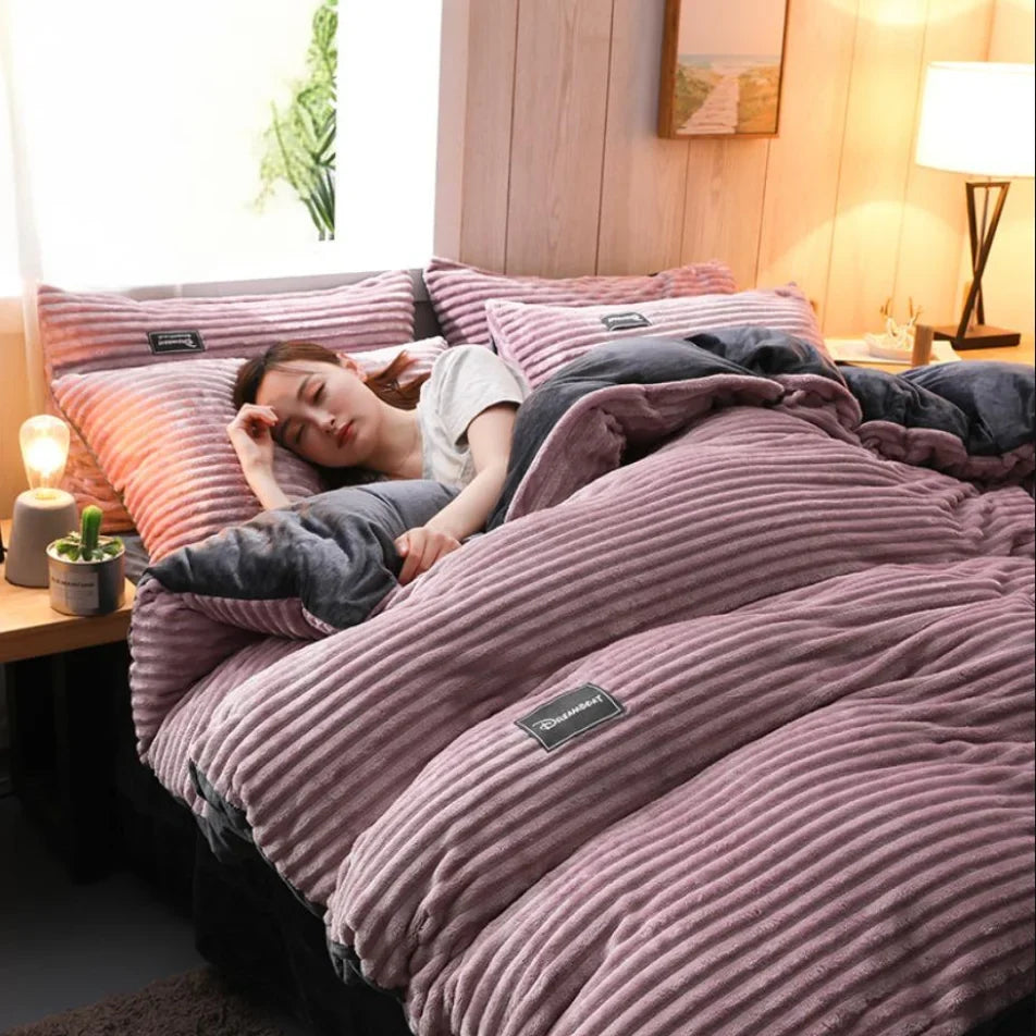 Warm Winter Duvet Cover Bedding Set Thick Solid Color Velvet Double Soft Quilt Cover Twin Queen King Comforter Cover Sets 220*24