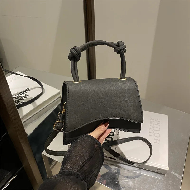 Fashionable Women's Shoulder Bag | Pure Color Trendy Crossbody Bag & Simple Casual Diagonal Bag (Small Square Bags for Autumn & All Seasons)