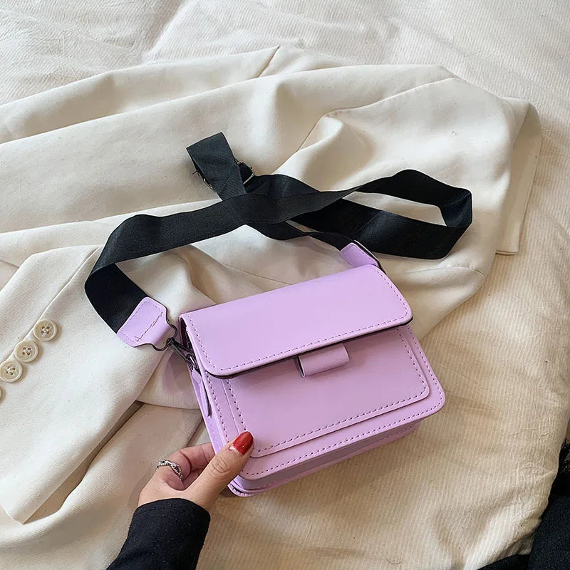 Designer Luxury PU Leather Crossbody Handbag for Women | Fashion Travel Shoulder Messenger Bag (Ladies Small Flap Bag)