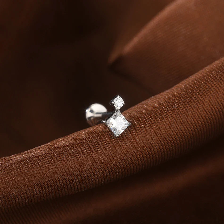 1Pc G23 Titanium Cartilage Stud Earrings for Women Lip Stud Labret Piercing Helix Daith Piercing Body Jewelry