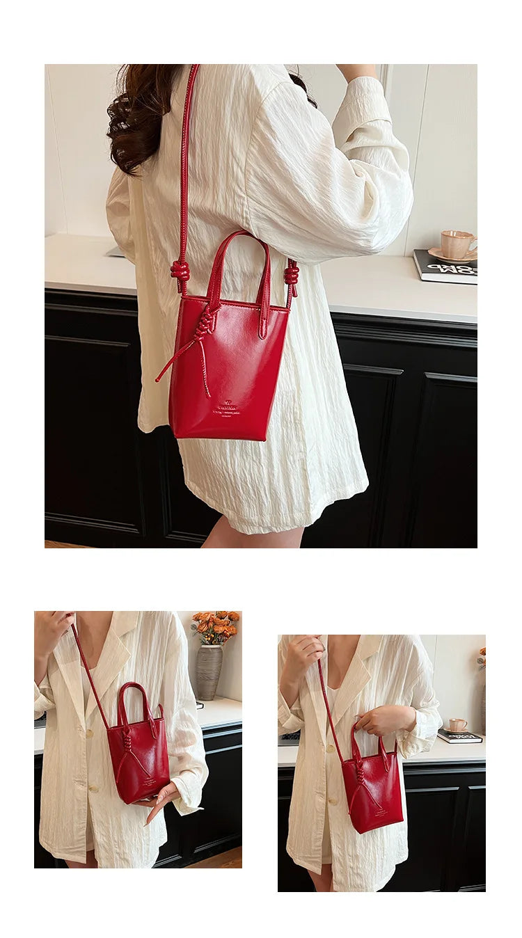 Leather Mini Crossbody Bag for Women | New Korean Fashion Luxury Shoulder Bag & Simple Retro Handbag