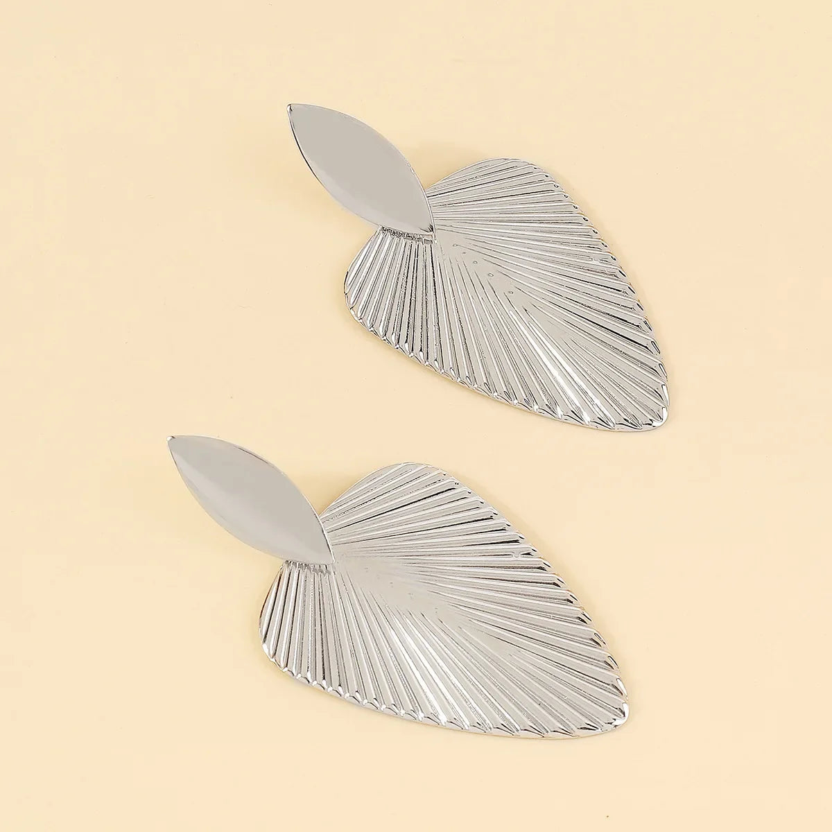 Advanced Metal Textured Leaf  Pendant Big Earrings Women's Exaggerated Fashion Party Jewelry Gold Color Geometry Drop Earring