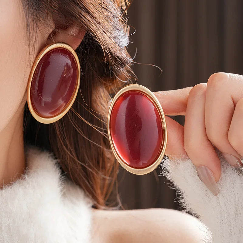Anchor Red Geometric Oval Stud Earrings for Women Personality Versatile Resin Earrings Simple Fashion Jewelry Wholesale Gifts N1
