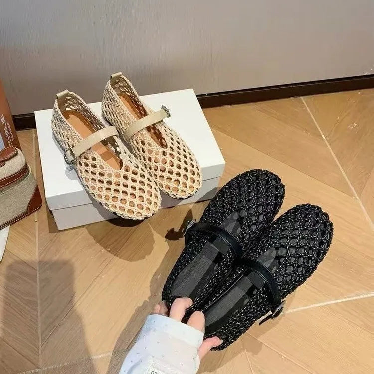 2026 Summer New Fashion Simple One-Buckle Vintage Flats for Women, Soft and Comfortable Ballet Shoes, Shallow Mouth Sandals