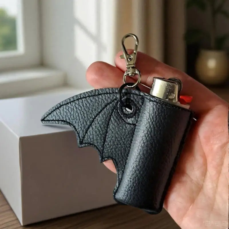 R2LE Gothic Bat Design Keychain Attachment Smooth Surfaces Protective Sleeve Keyring For Everyday Use