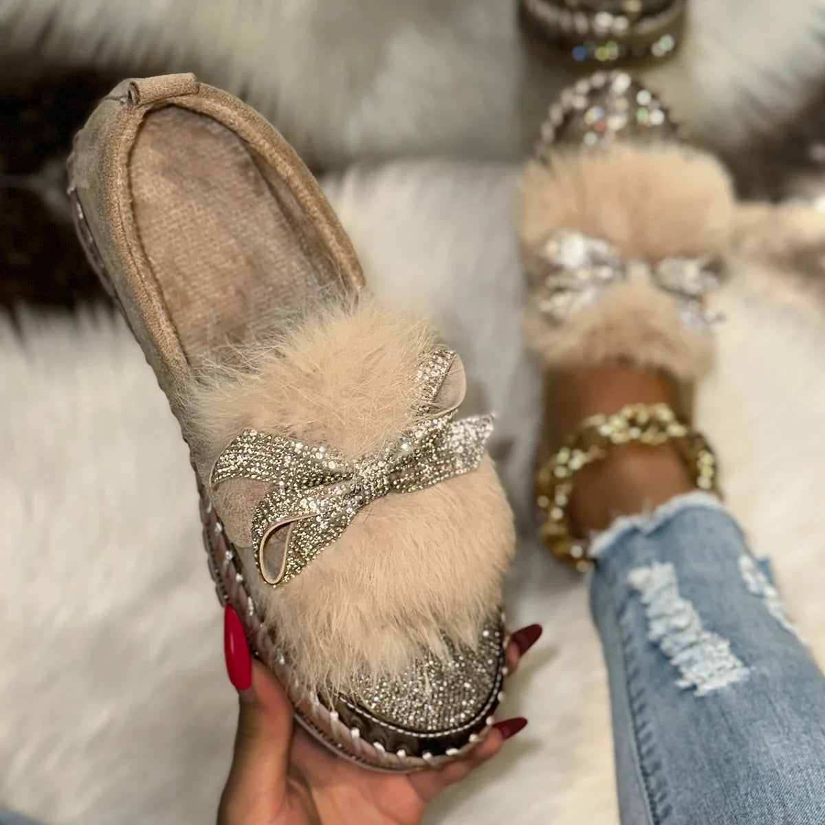 Trend Women Sneakers Furry Crystal Bow  Women Casual Shoes Flat Platform Loafers Short Plush Warm Autumn Winter Sneakers Woman