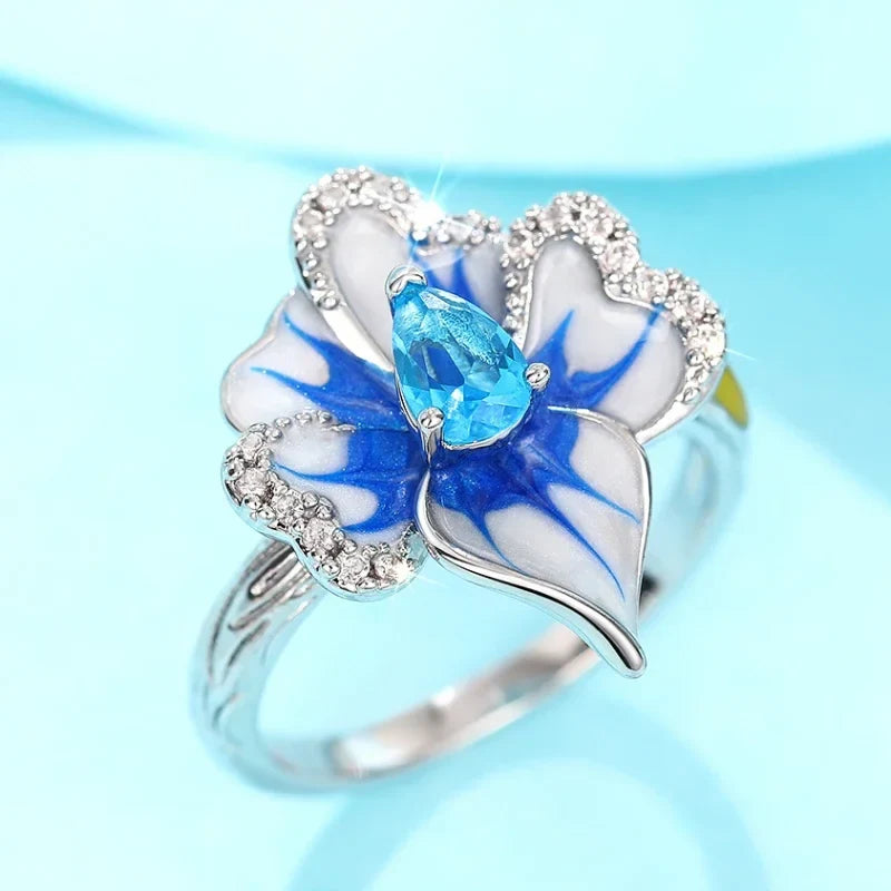 Huitan Gorgeous Creative Rings with Blue Flower Designed Elegant Temperament Party Jewelry for Women Delicate Finger Accessories