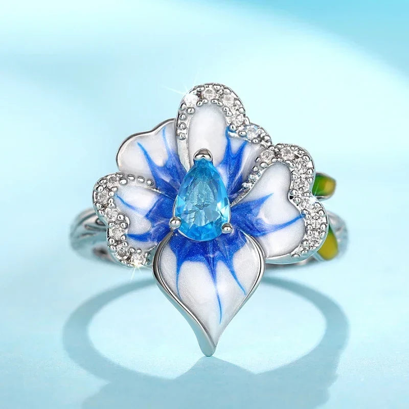 Huitan Gorgeous Creative Rings with Blue Flower Designed Elegant Temperament Party Jewelry for Women Delicate Finger Accessories