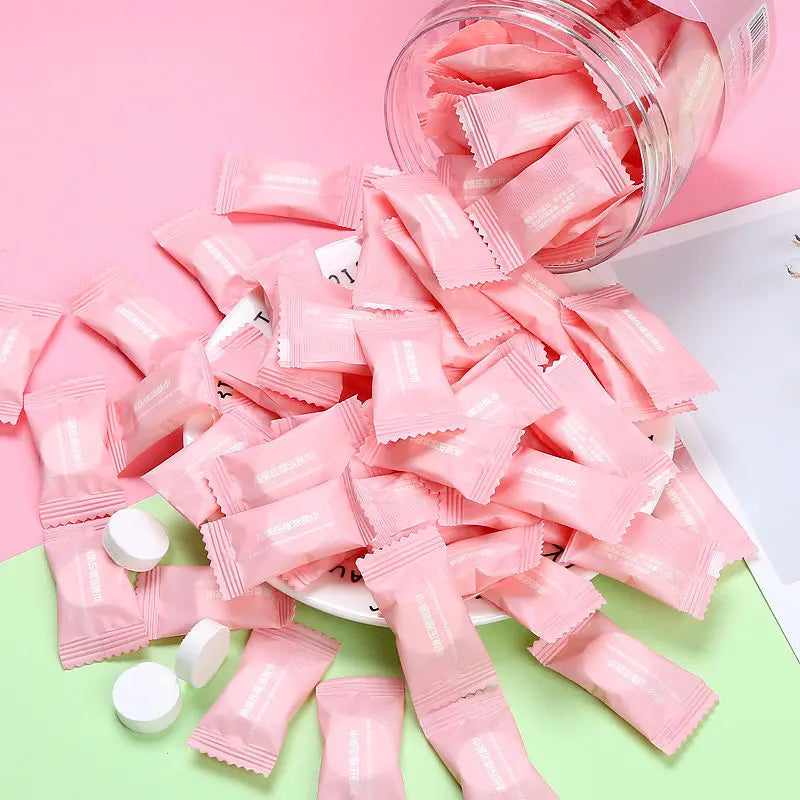 10pcs Disposable Travel Towels Compressed Facial Wipe Compact Tablet Mini Wipes Wipe Square Wipes Tissues Convenient Towels