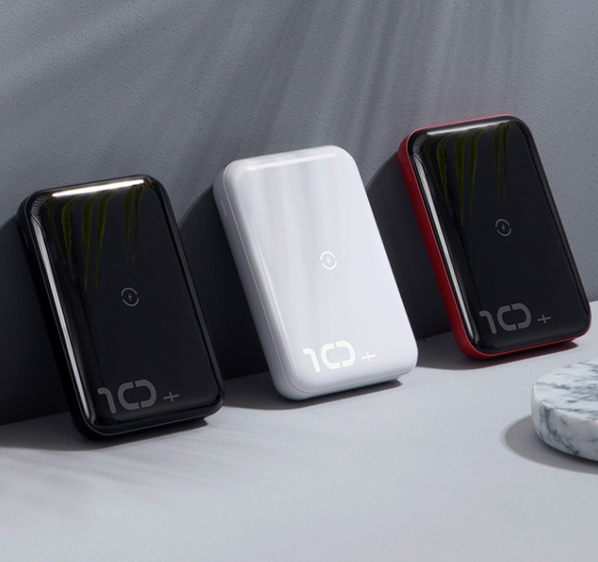 Style Loft Collection CyberStyle Wireless Fast Charging Power Bank with LED Display