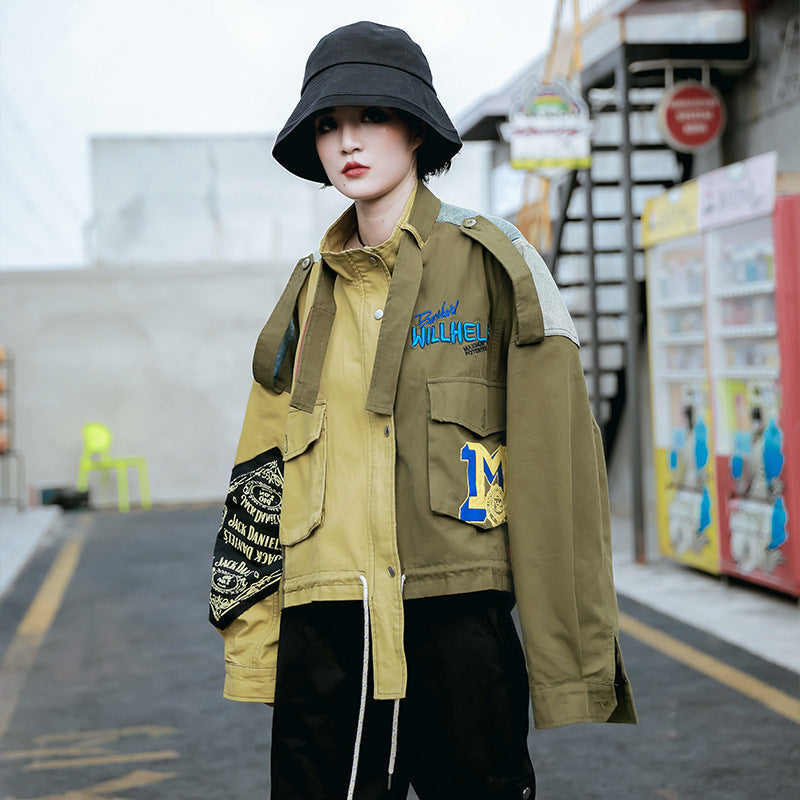 2023 Fall Short Denim Jacket with Stylish Design