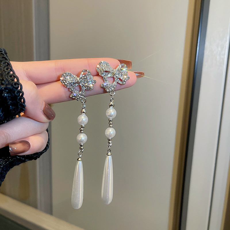 Light Luxury Pearl Earrings