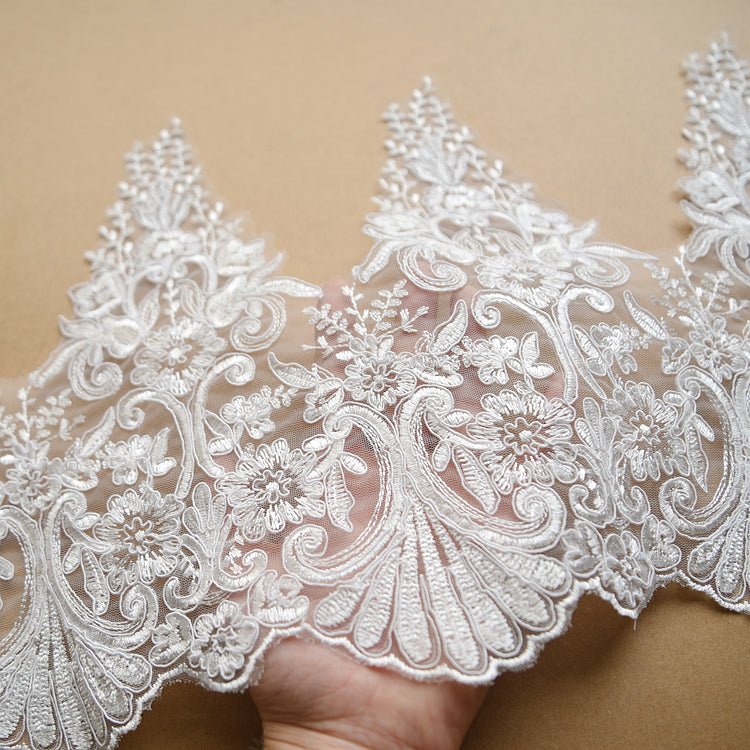 Original White Embroidery Lace Wedding Dress Accessories