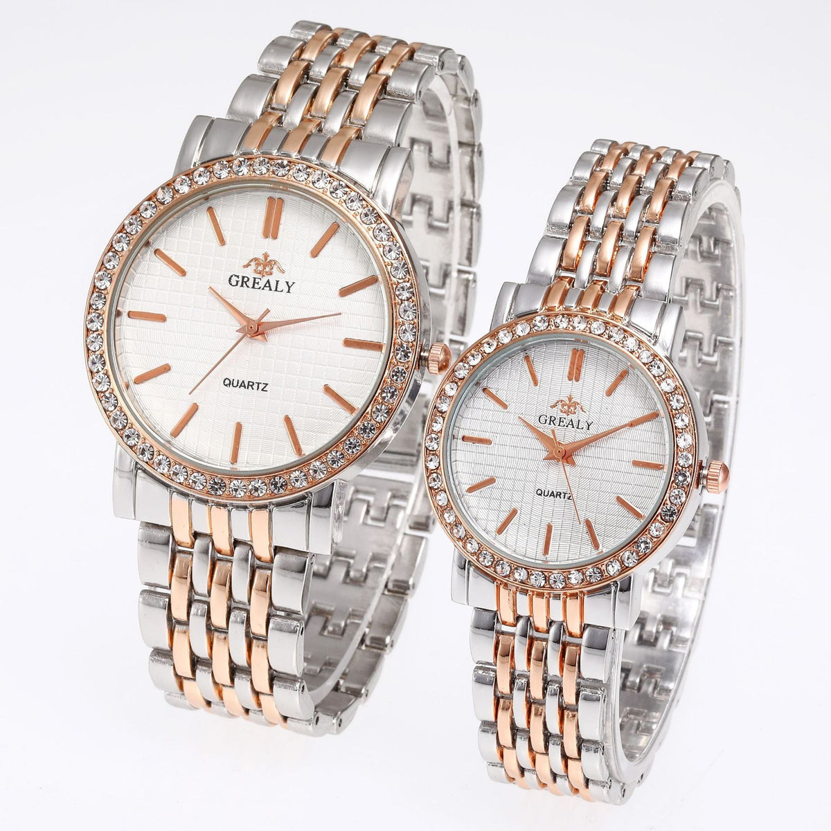 Simple Casual Quartz Watch with Steel Strap and Diamond Detailing