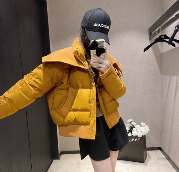 Loose Style Cotton Short Jacket for Trendy Looks