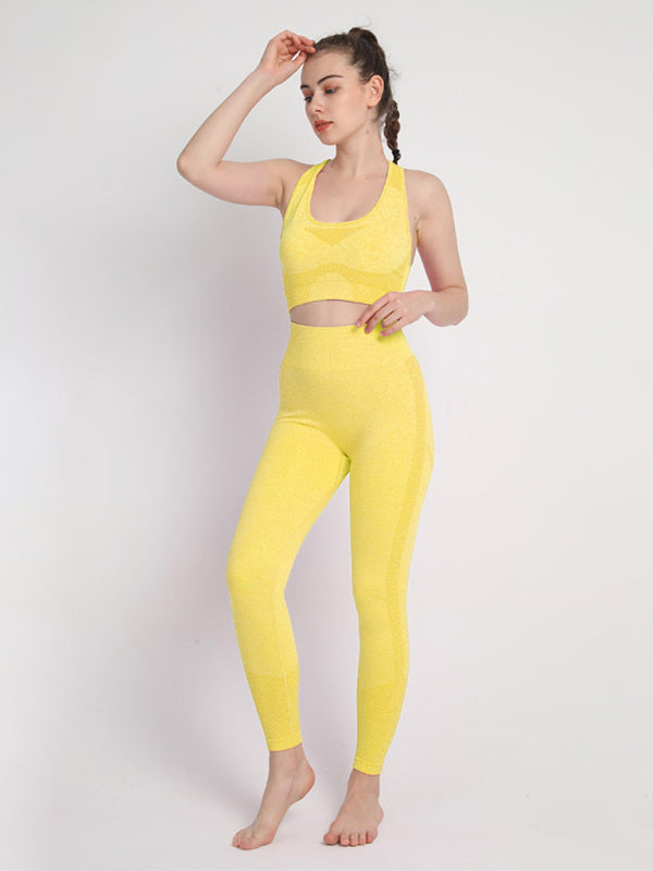 Women's Seamless Athletic Set - Dotted Sports Bra & High-Waist Leggings