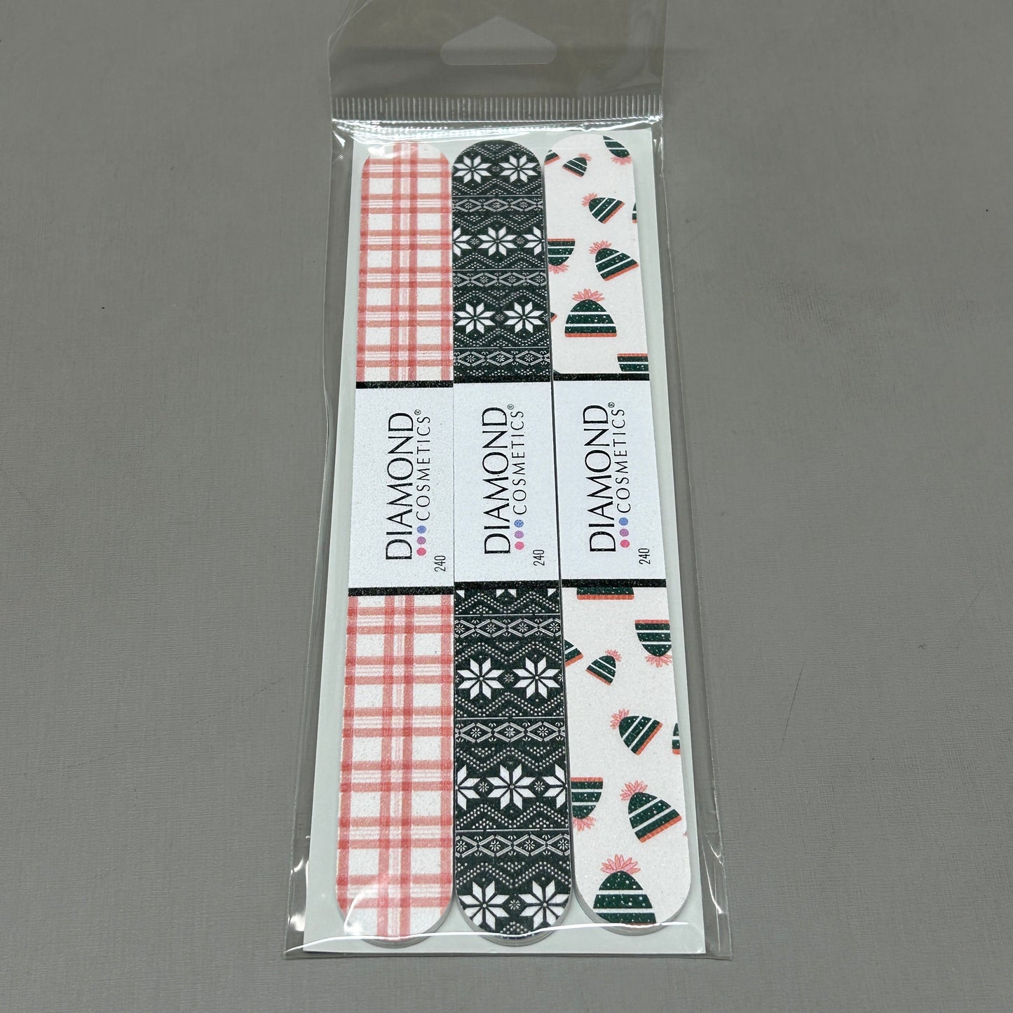 DIAMOND COSMETICS 3 Packs of 3! Holiday Nail Files Multiple Prints 85386DT (New)