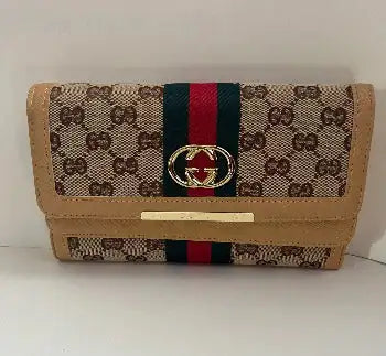 Lux Clutch Bag with  Chain Handle