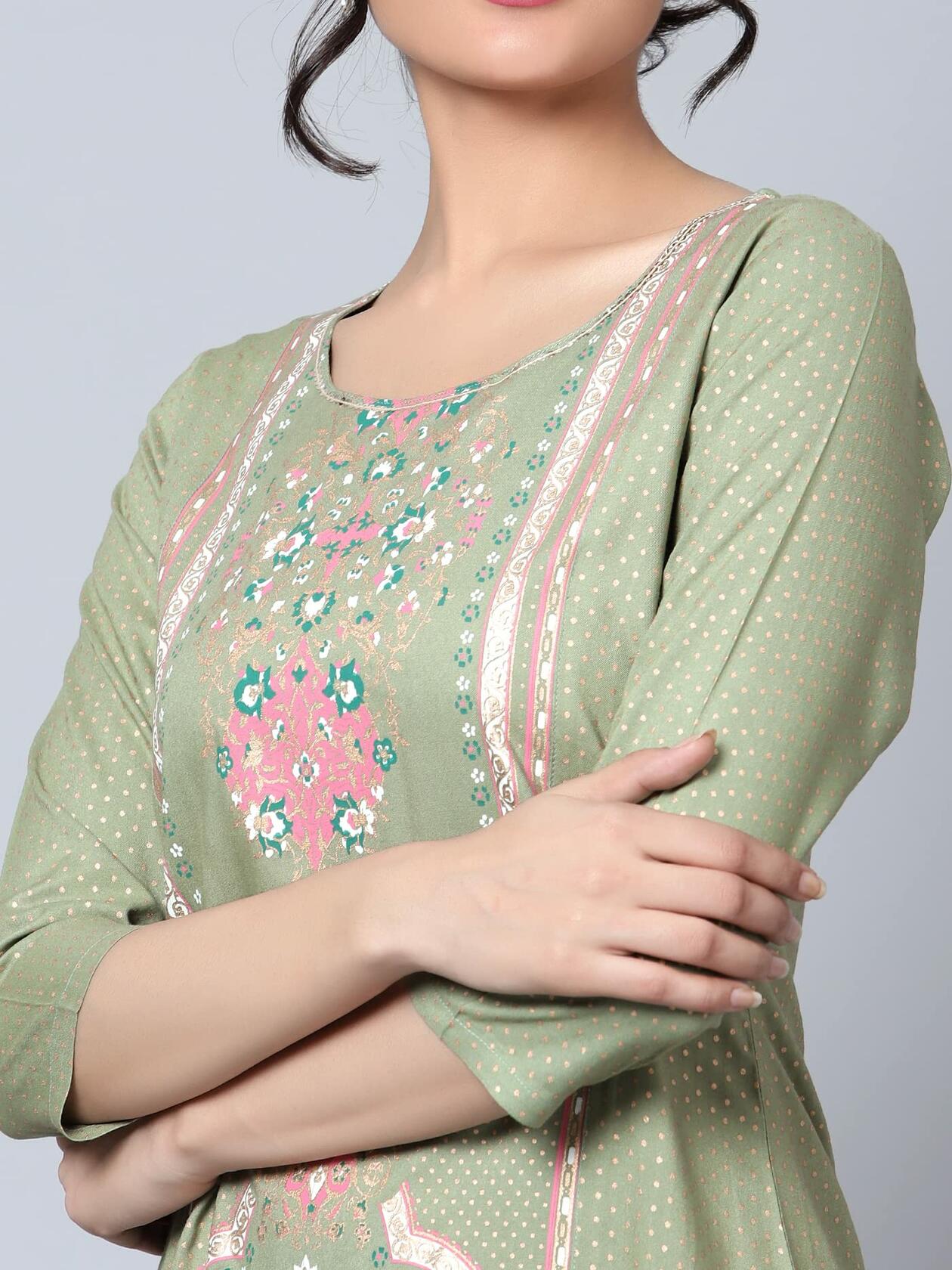 [Like New] Bani Women Rayon Embroidered Kurta Pant Dupatta Set Green Size XX-Large