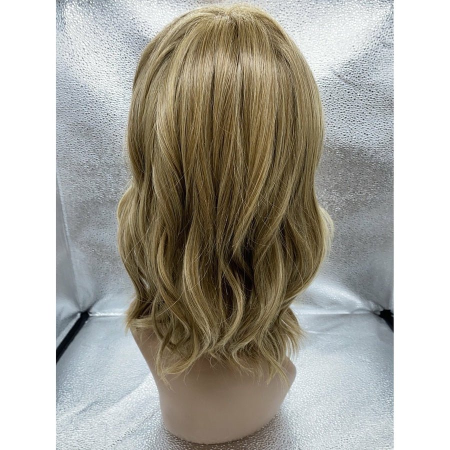 SIMMER Elite - Wig By Raquel Welch