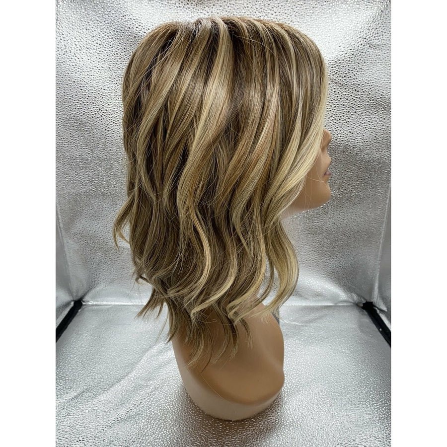SIMMER Elite - Wig By Raquel Welch